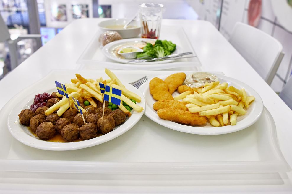 Vadiar/Shutterstock.com