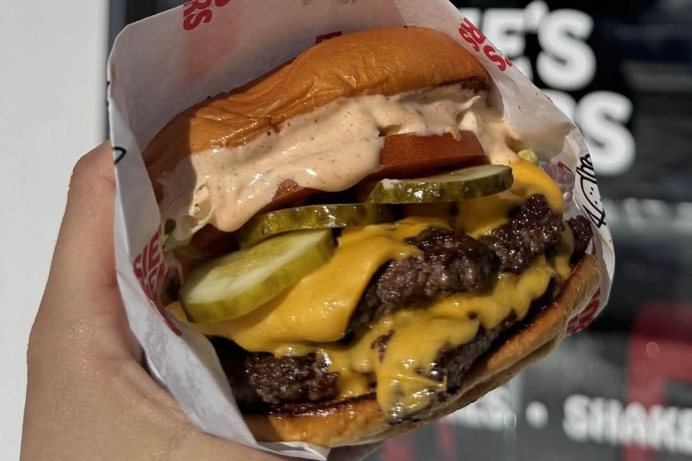 @rosiesburgers/Instagram