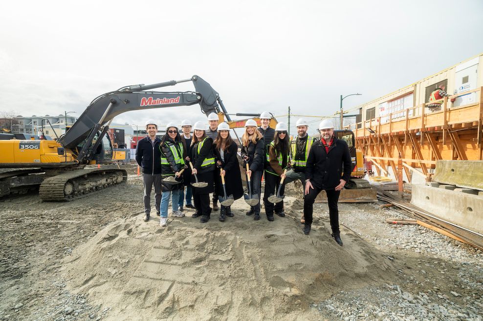 701 Kingsway Vancouver Qualex Landmark rental housing 