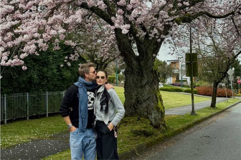 @alessandraambrosio/Instagram