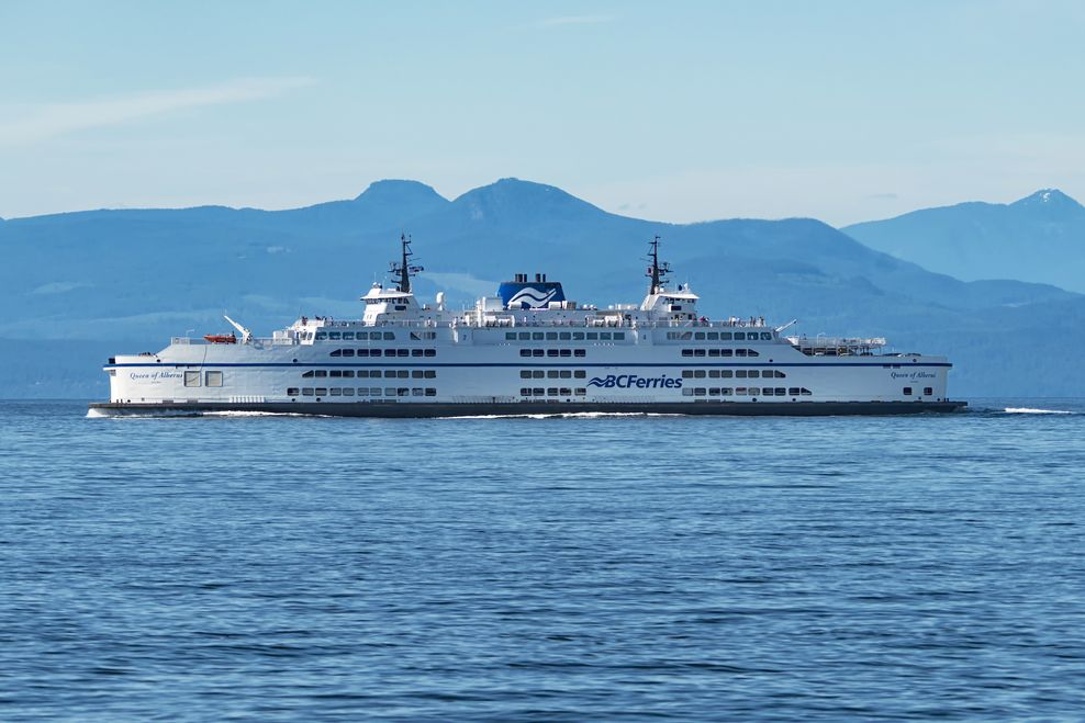 bc ferries queen of alberni f