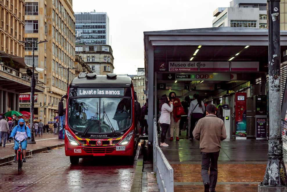 brisbane metro brt bus f