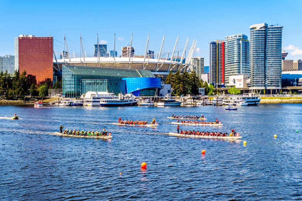 Concord Pacific Dragon Boat Festival in False Creek, Vancouver. (KevinLinXC/Shutterstock)