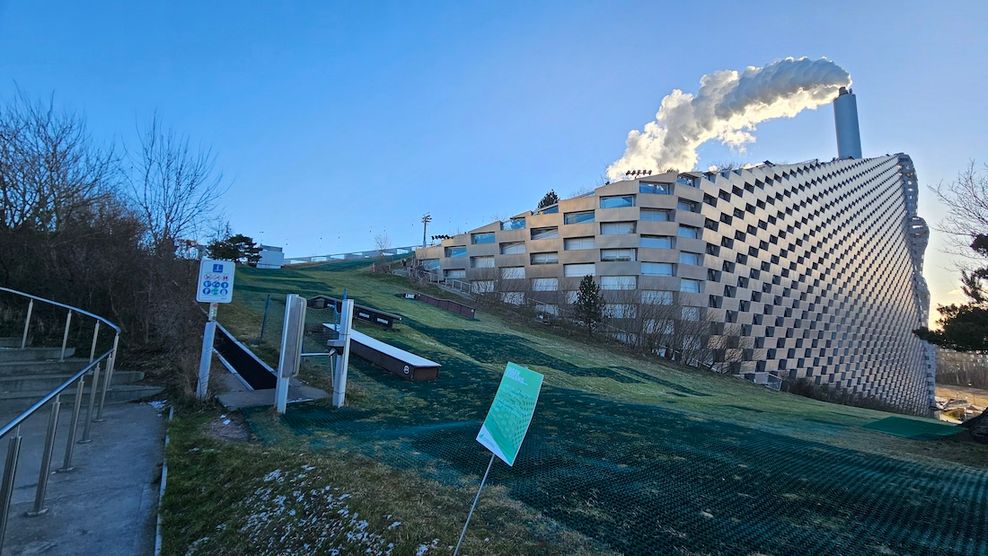 copenhill skiing copenhagen