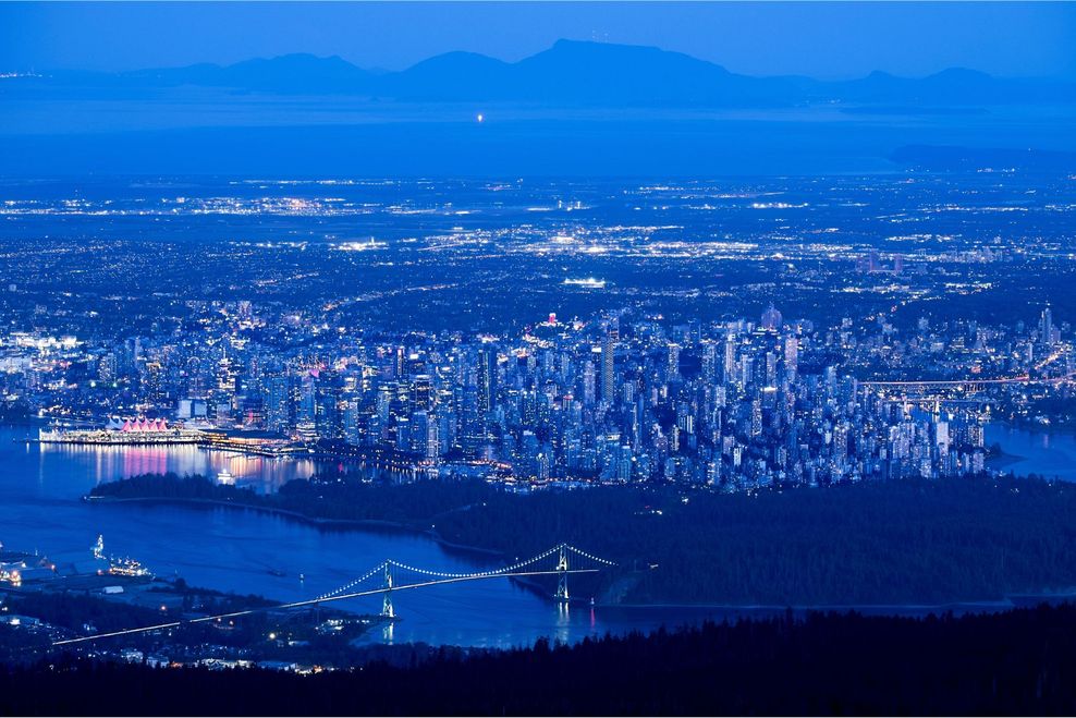 Marina Poushkina/Shutterstock