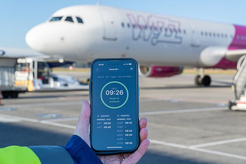 deep turnaround eindhoven airport