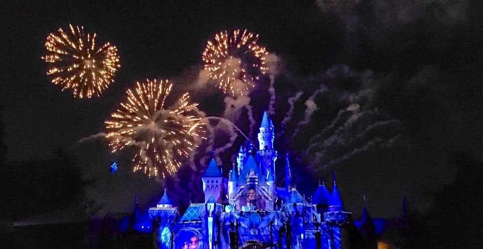 Fireworks forming the shape of Mickey Mouse's head during the Wondrous Journey nighttime spectacular at Disneyland. (Kenneth Chan/Daily Hive)