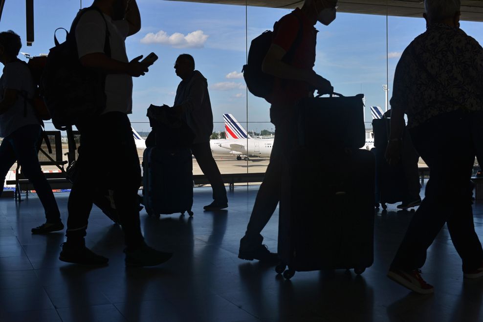 teal sun/Shutterstock