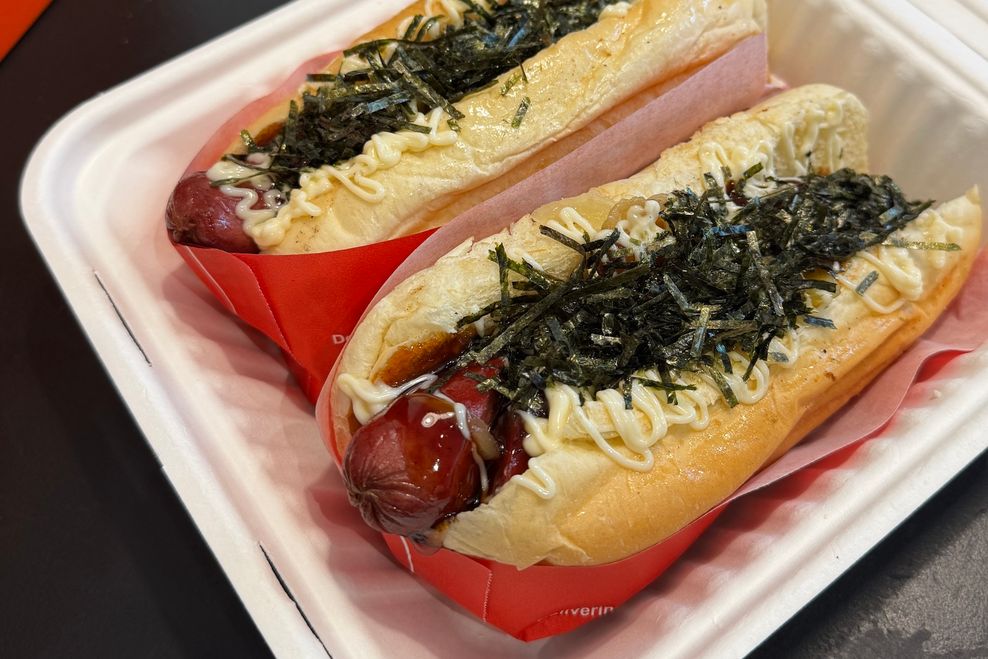 Japadog (Marco Ovies/Dished)