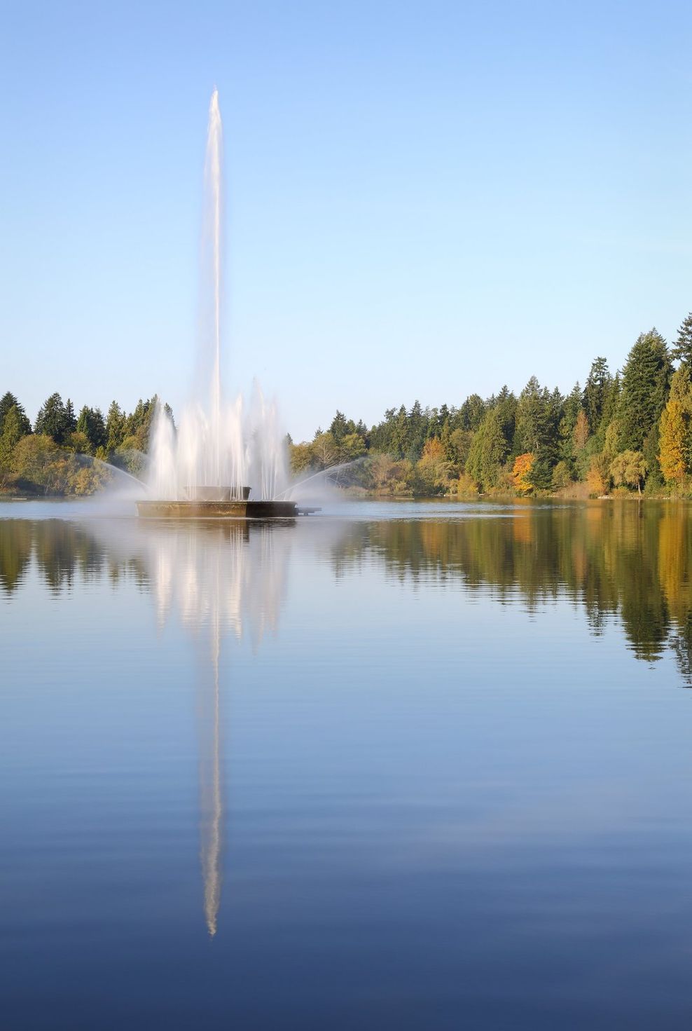 jubilee fountain lost lagoon stanley park vancouver