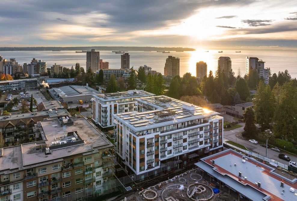 Kiwanis Village West 950-970 22nd Street West Vancouver