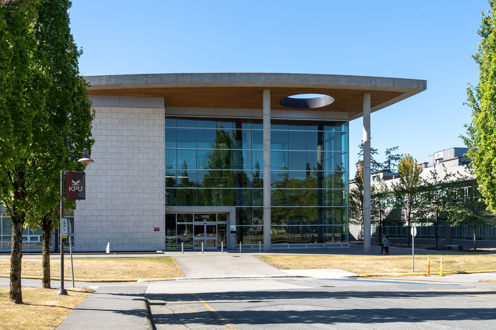 JHVEPhoto/Shutterstock