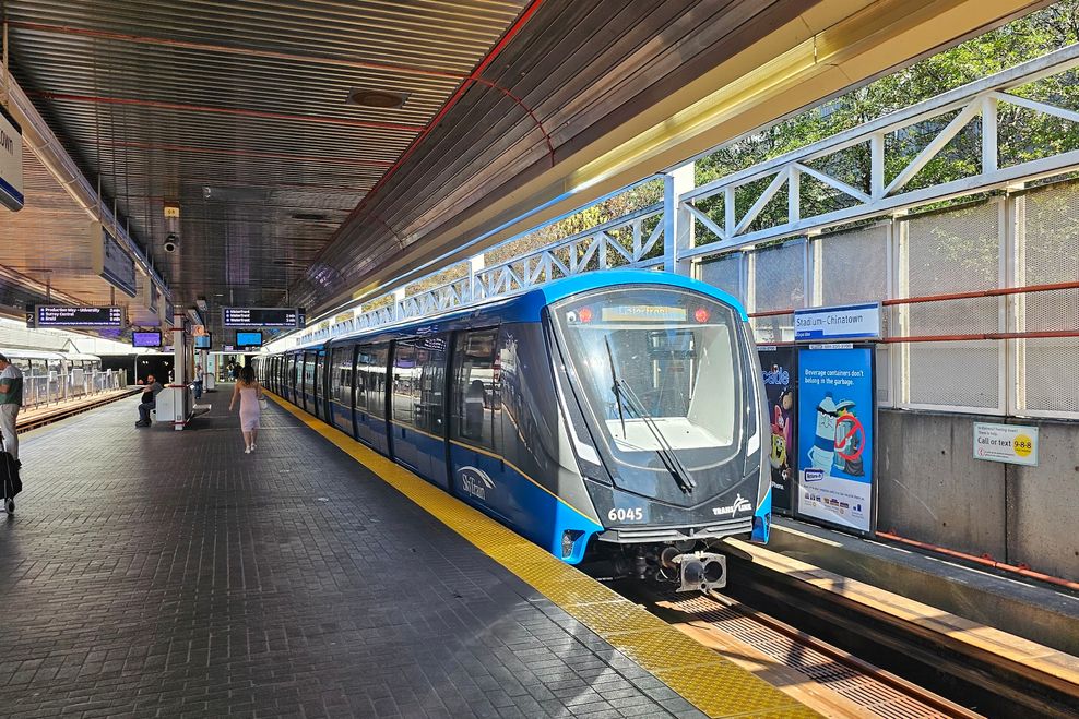 Mark V train at SkyTrain's Stadium-Chinatown Station. (Kenneth Chan)