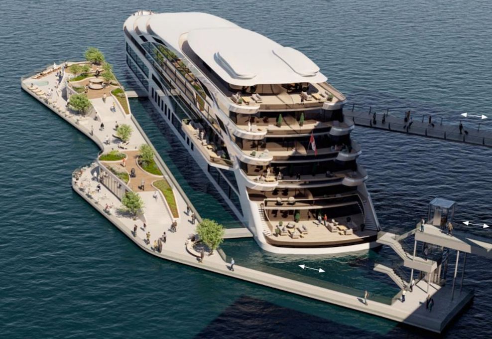 Sunborn Evolution Vancouver floating hotel f10