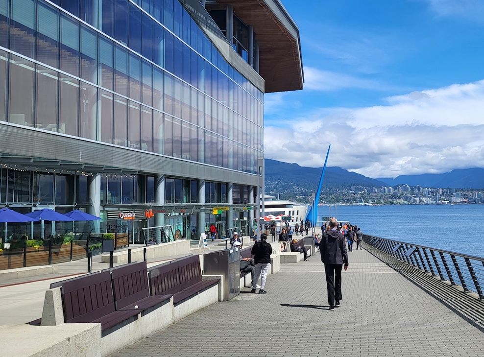 sunborn vancouver floating hotel