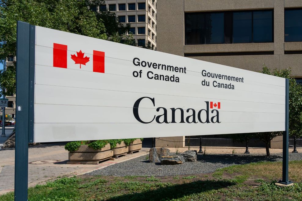 JHVEPhoto/Shutterstock