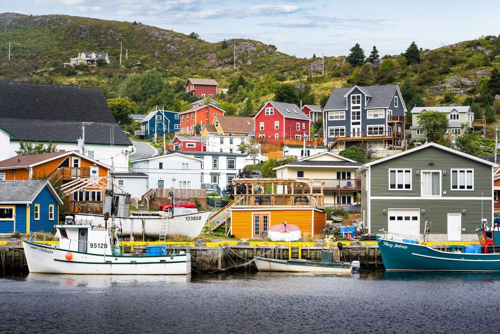 Ramon Cliff/Shutterstock