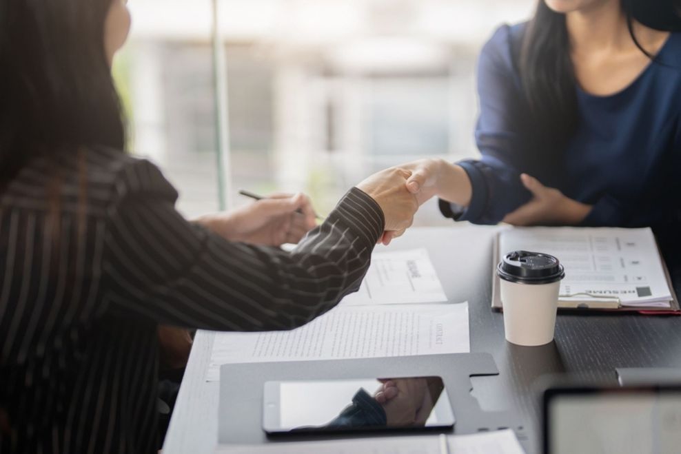 mojo cp/Shutterstock