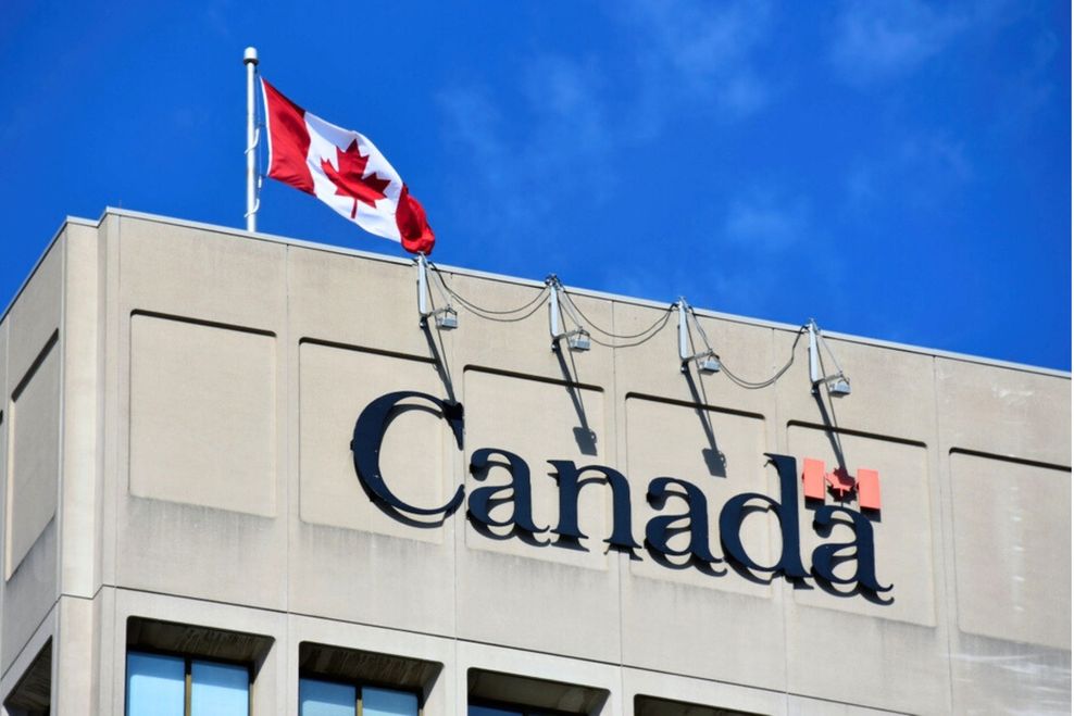 Paul McKinnon/Shutterstock