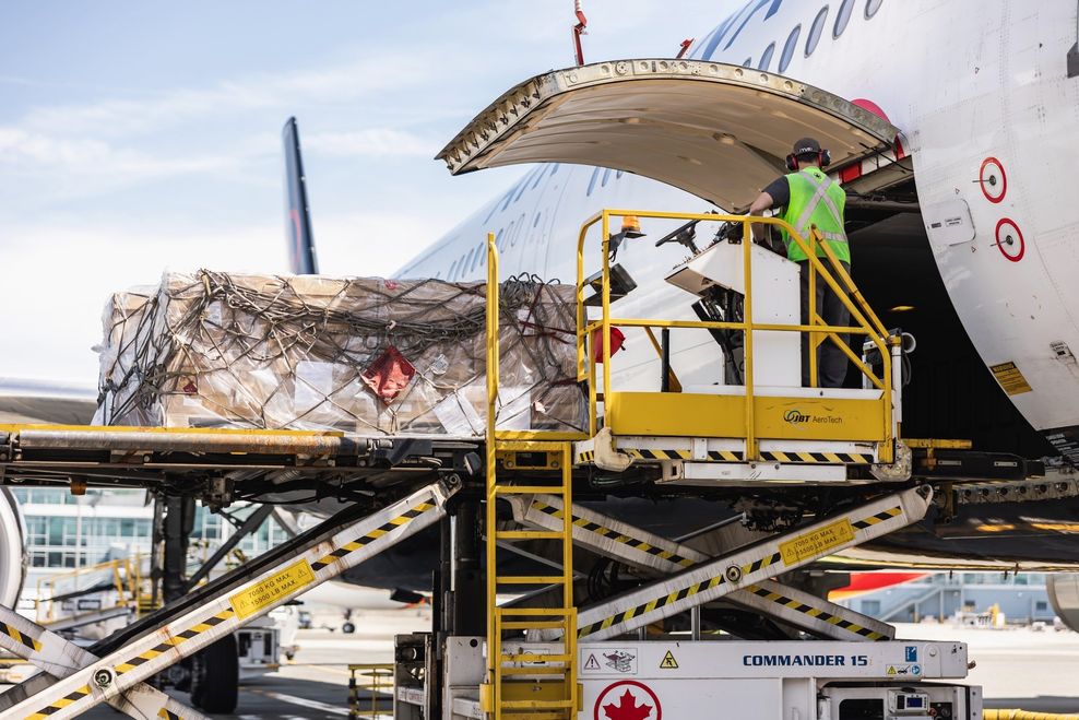 vancouver international airport air canada cargo freight