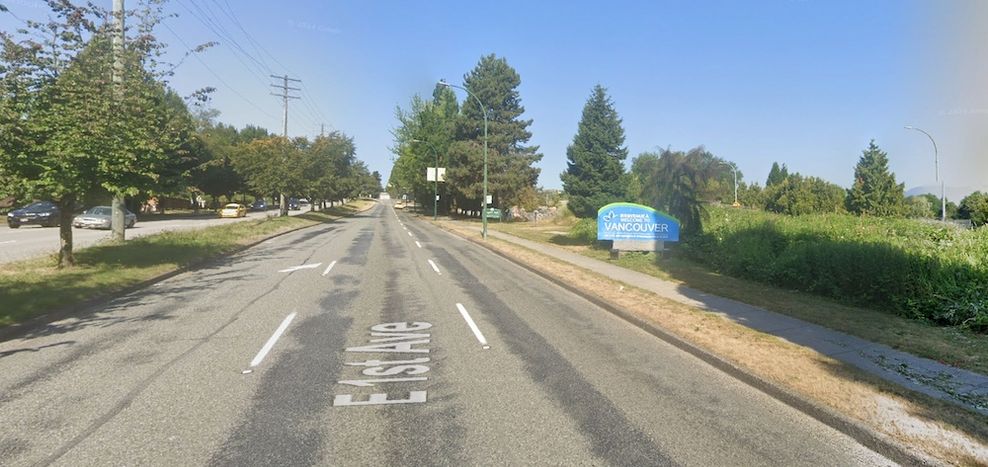 welcome to vancouver sign