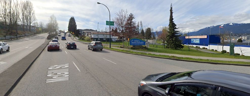 welcome to vancouver sign